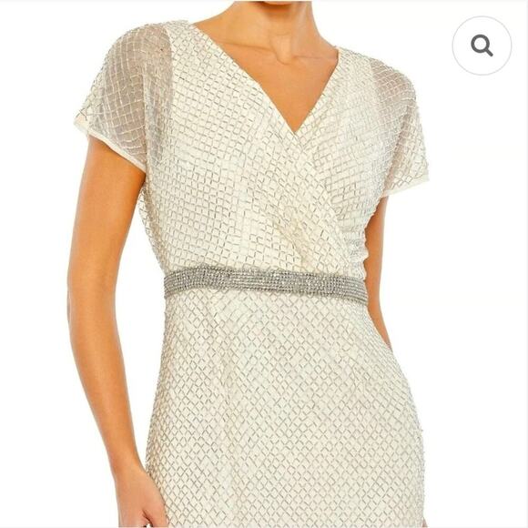 Mac Duggal Beaded Butterfly Sleeve Column Gown - Nude Silver size 10 NWT - Picture 3 of 9